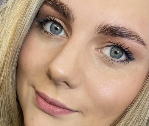 Что делать если намочила ресницы после ламинирования. Как ухаживать за бровями после ламинирования?