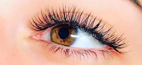 Как длительно сохраниться результат наращивания ресниц с изгибом C. Виды изгибов ресниц