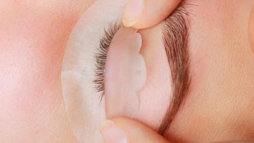 Основные инструменты и материалы: что нужно мастеру для ламинирования ресниц 19 Основные инструменты и материалы: что нужно мастеру для ламинирования ресниц 19