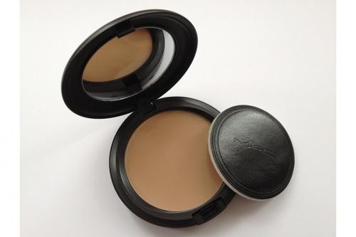 Как добиться естественного эффекта с помощью контуринга. Шаг N3. Затемнение