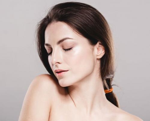 Как убрать границы между контурингом и основным макияжем. Тренд: нонтуринг