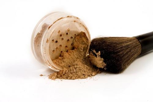 Как сделать так чтобы макияж с румянами держался весь день. Не двигаться: 5 способов закрепить макияж на лице