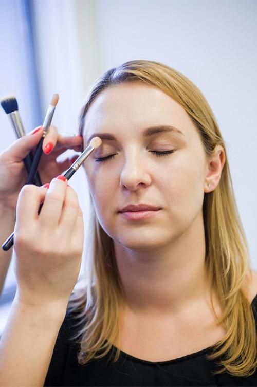 Идеальный контуринг лица без жидких продуктов: как достичь идеальной формы сухими компонентами 11 Идеальный контуринг лица без жидких продуктов: как достичь идеальной формы сухими компонентами 11