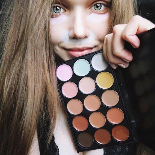 Хит продаж? Палитра корректоров MAC (мак), 15 цветов? 03 Хит продаж? Палитра корректоров MAC (мак), 15 цветов? 03