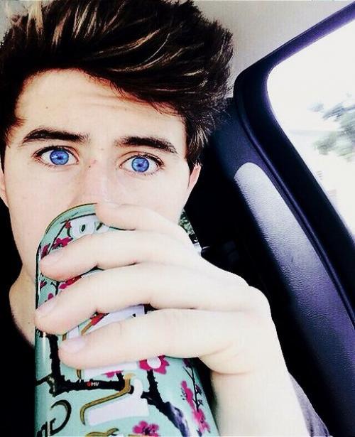 ФФ Про Джастина это мой первый ФФ но надеюсь вам понравится! 05