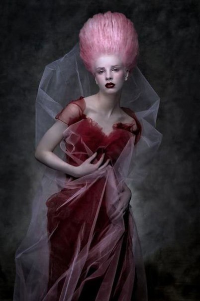 Перевоплощение девушек в готических кукол в необычной серии фотографий. 08 Перевоплощение девушек в готических кукол в необычной серии фотографий. 08