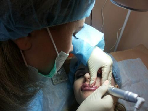 В школе Мастер Образа ведется запись на обучение перманентному макияжу на декабрь. 01 В школе Мастер Образа ведется запись на обучение перманентному макияжу на декабрь. 01