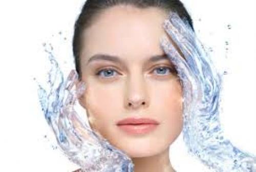 Доброго дня?  Сегодня мы расскажем, как ухаживать за кожей лица, если у вас мало времени на долгие процедуры или же вы просто ленитесь? 01 Доброго дня?  Сегодня мы расскажем, как ухаживать за кожей лица, если у вас мало времени на долгие процедуры или же вы просто ленитесь? 01