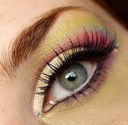 Макияж для зеленых глаз: какого цвета выбрать тени. 03