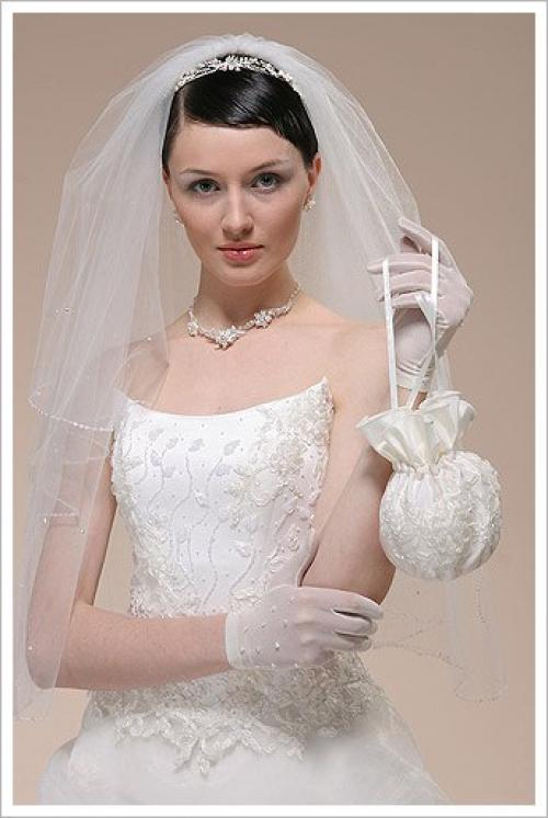 Что можно и нужно положить в сумочку невесты. 07 Что можно и нужно положить в сумочку невесты. 07