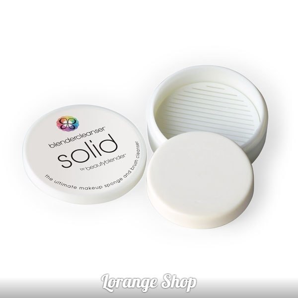 Beautyblender. Как все лучшие вещи на земле, спонж Beautyblender был придуман с исключительно утилитарной целью. 08