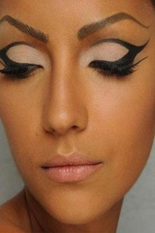 Свадебный макияж для круглых глаз. 05