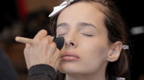 Profi Make - UP. 01