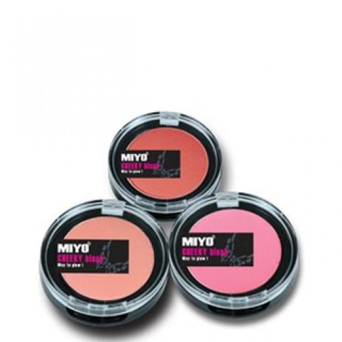 Красивый макияж, как известно, - искусство и овладеть им хочет каждая девушка. 06