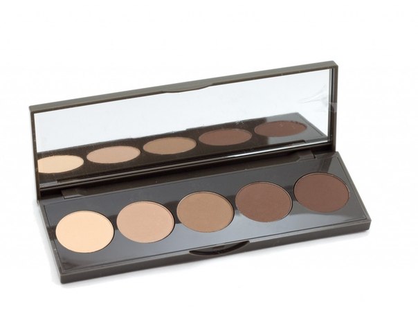 А как на счет, ставшей уже классикой, темы матовых теней нюдовых оттенков! 02