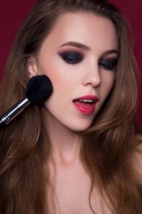 Новогодний макияж для зеленых глаз. 02