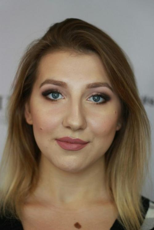 Девочки, подскажите над чем нужно поработать, что получается меньше всего, нужно мнение со стороны. 06