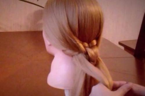 Дорогие красавицы, ищу моделей для отработки новый идей?  Помогу В создании образа для вашего мероприятия. Макияж 100 гривен?  Прически 100 гривен? 05