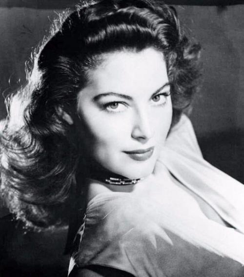 История подводки для глаз: что изменилось за 100 лет? 02 История подводки для глаз: что изменилось за 100 лет? 02