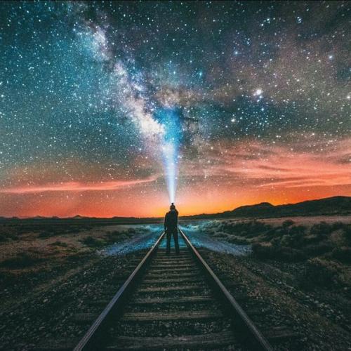 Писала, чтобы каждое слово отзывалось и резонировало в душе. 01