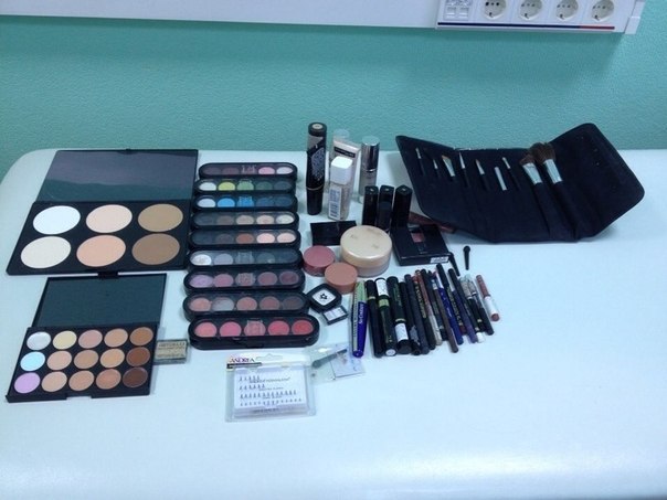 Осталось 1 место! 02 Осталось 1 место! 02