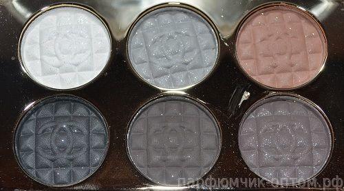 С новыми тенями Chanel ваши глаза засияют ярче самых ярких звезд. 04