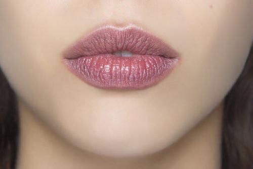 Несколько идей макияжа на 8 марта: 01 Несколько идей макияжа на 8 марта: 01