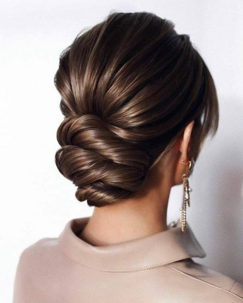 Разнообразные плетения всегда выгодно выделяли их обладательницу среди толпы. 05