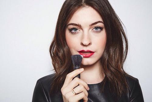 9 лайфхаков макияжа. 01 9 лайфхаков макияжа. 01