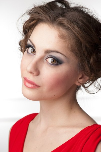 Зачем в косметичке нужен белый кайал. 01 Зачем в косметичке нужен белый кайал. 01