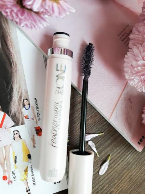 Разделяющая тушь для ресниц The ONE Featherlight от орифлэйм. 01