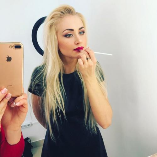 Милые девочки, радую вас в эти прекрасные дни солнца и весны до 01 апреля скидкой на уроки макияжа для себя 15%? 03