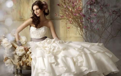 Пост о больной теме свадебных образов молодожен. 01