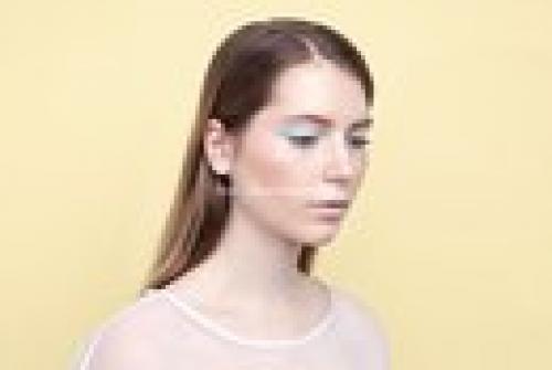 Макияж глаз со стрелками всегда выглядит привлекательно, но про то, что он может быть и разнообразным, часто забывают. 03