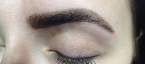 Девочки мои?  Жду вас на оформление бровей? 07