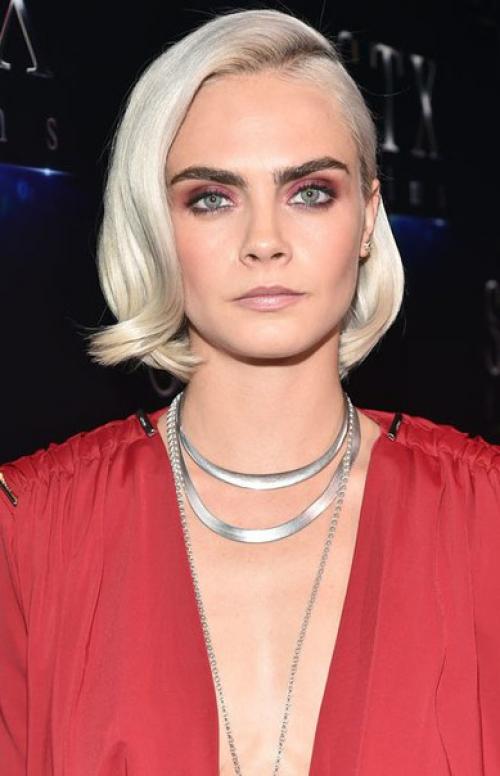 Бьюти - образ?  Дня: кара делевинь. 01