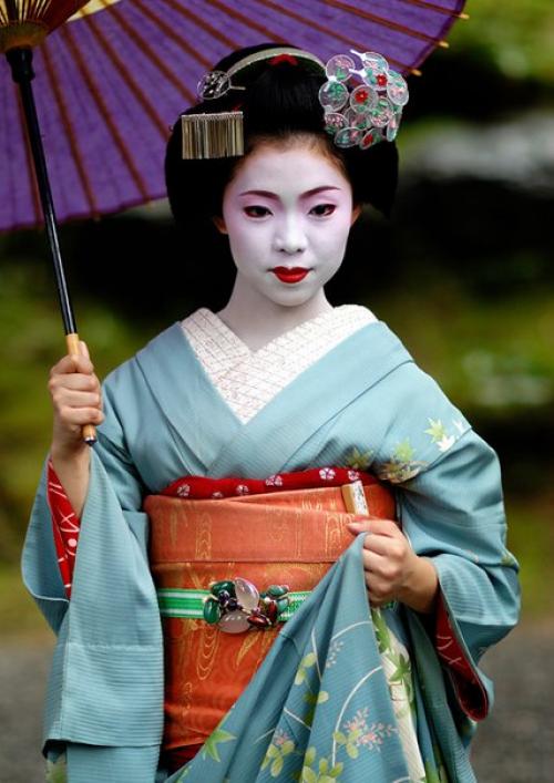 Женское кимоно. История_вещей_Historydocs. 04 Женское кимоно. История_вещей_Historydocs. 04