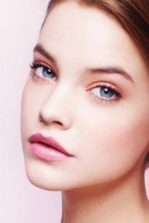 Дневной макияж. Большинство дам считают самым простым вариантом дневной макияж. 01