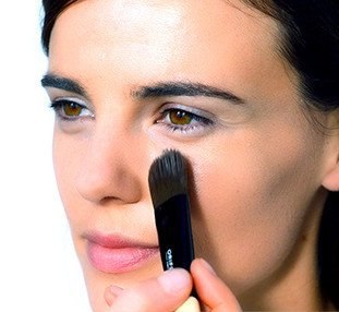 Макияж невесты].  В день своей свадьбы ты должна сиять с утра и до поздней ночи. 02