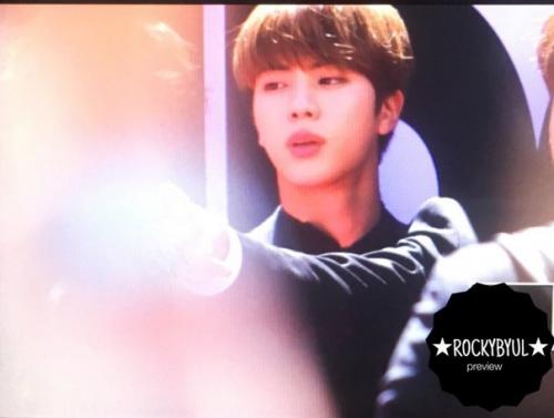 Jin.  Pann 170523 джин, чей вижуал топовый. 04 Jin.  Pann 170523 джин, чей вижуал топовый. 04