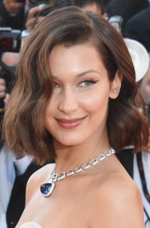 В самый разгар каннского кинофестиваля мы предлагаем взглянуть на несколько эффектных Beauty - образов. 02