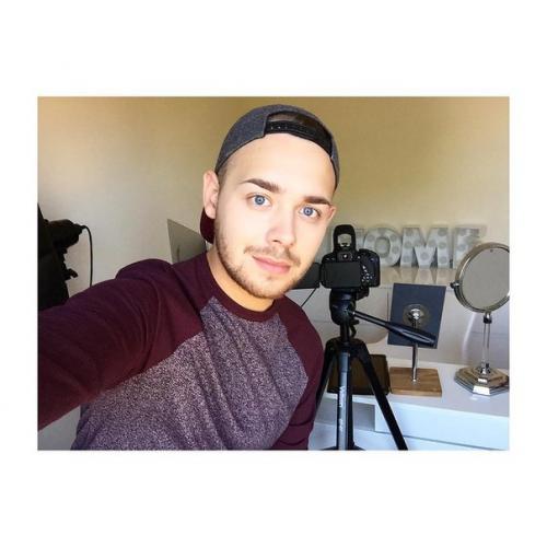 Мужчины и макияж. 03