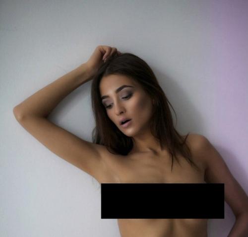 Нейтралный Макияж для зеленых глаз с эффектом сияющего лица. 01