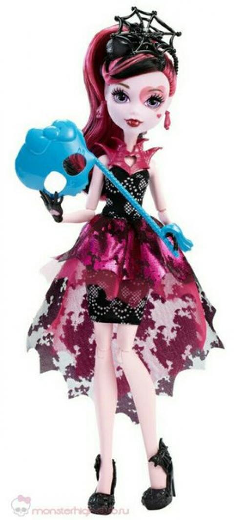Промо - фото дракулауры и Френки Штейн Welcome to Monster High: Photobooth Ghouls. 04 Промо - фото дракулауры и Френки Штейн Welcome to Monster High: Photobooth Ghouls. 04
