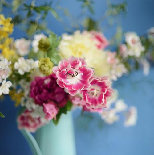 Как правильно наносить макияж? 05