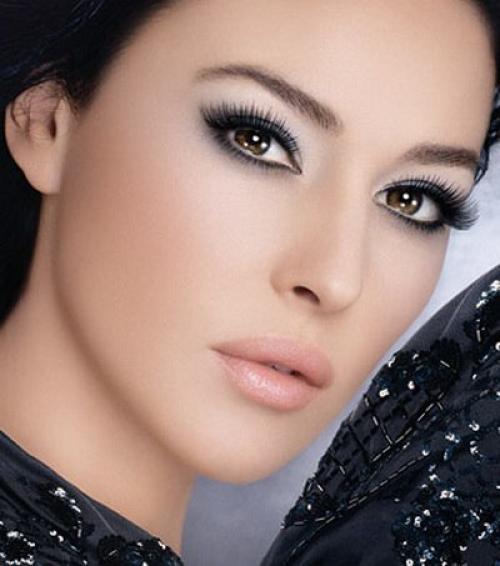 Сегодня хочу поделится с вами мастер-классом для кареглазых брюнеток. 03