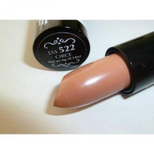 Полезные советы, чтобы сделать ваши губки неотразимыми: 02