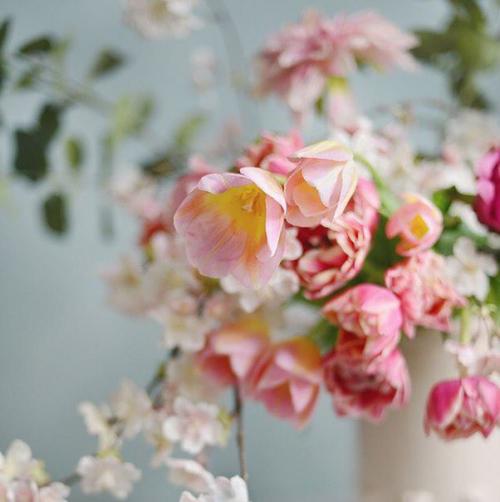 Как правильно наносить макияж? 07