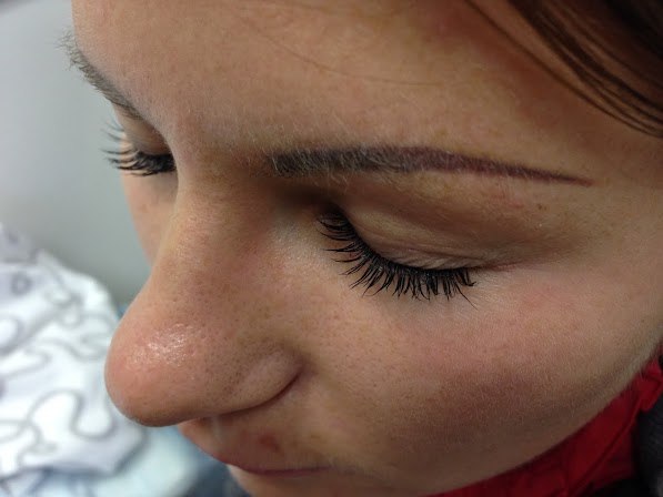 ! Дорогие девушки! Новинка. Полуперманетная Тушь - новое решение длинных ресниц. 02