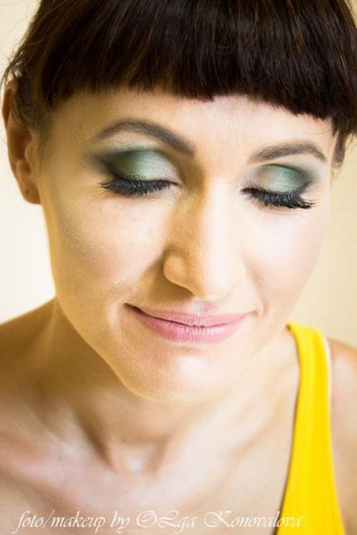 Ко мне на макияж записываются очень красивые девушки, и все как на подбор. 02 Ко мне на макияж записываются очень красивые девушки, и все как на подбор. 02